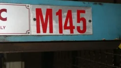 56#5049 Fresatrice Momac