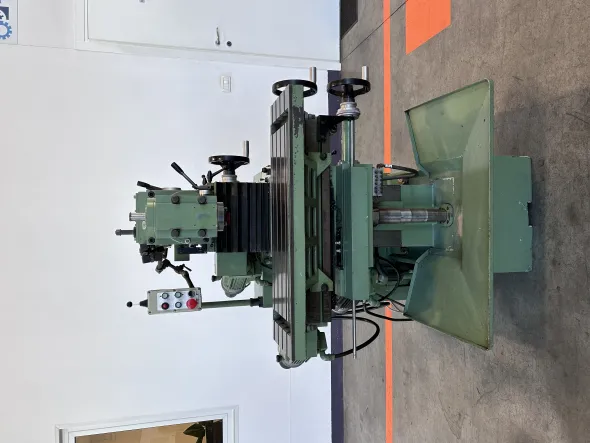 Fresatrice Universale per attrezzeriaC.B.FERRARI M2