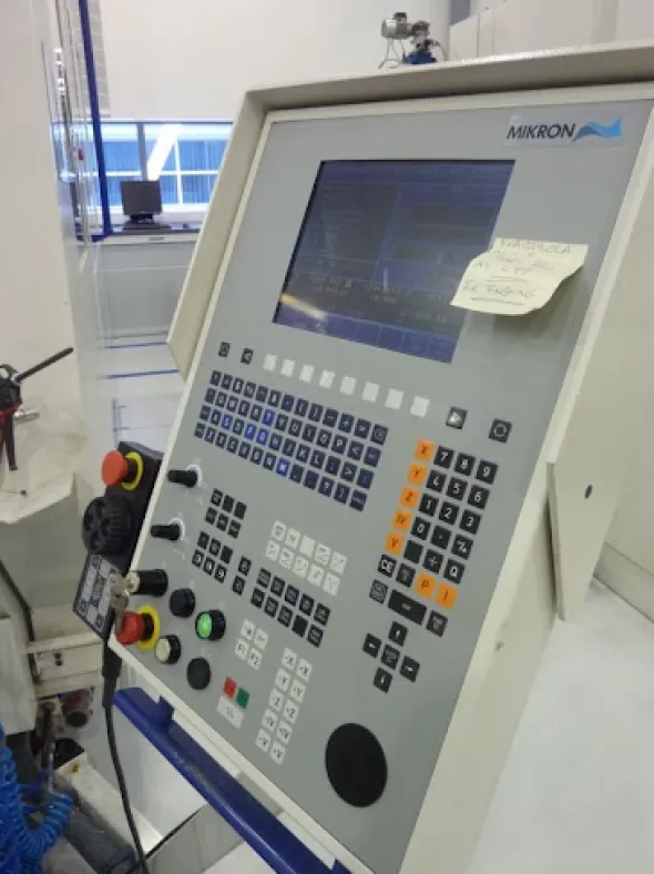 Fresatrice Verticale Mikron UCP 1000