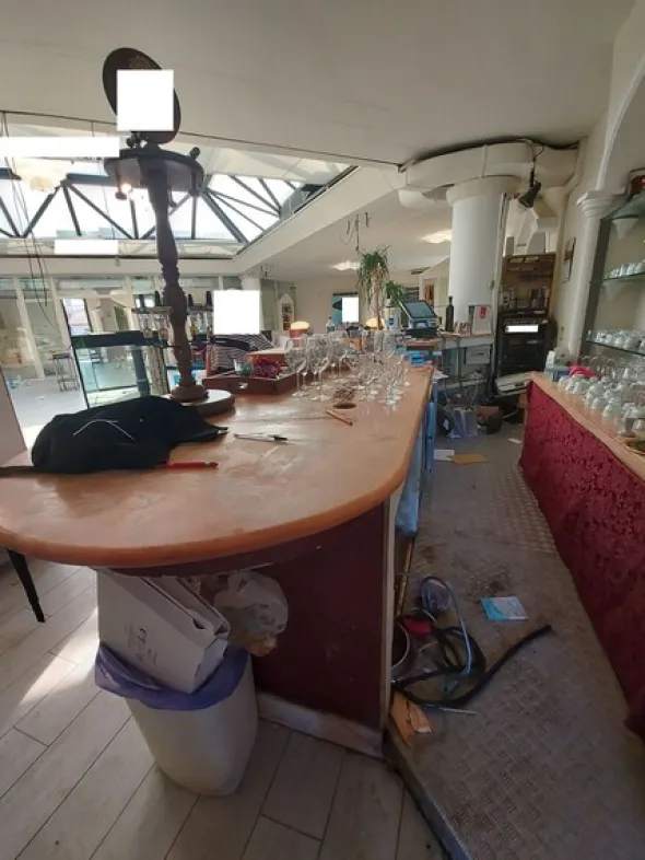 1#8128 Frigoriferi e arredi da ufficio