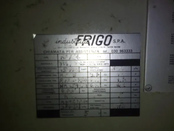 FRIGORIFERI INDUSTRIALI CHILLER