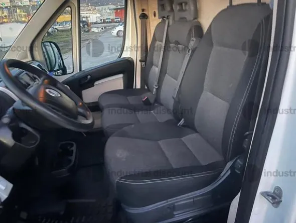 1#9647 Furgone Fiat Ducato 35 2.3 MJT