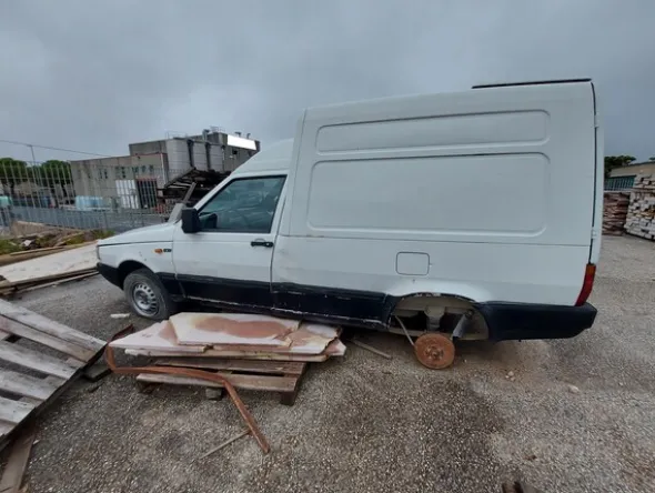 3#7893 Furgone Fiat Fiorino