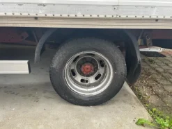 18#8083 Furgone Iveco