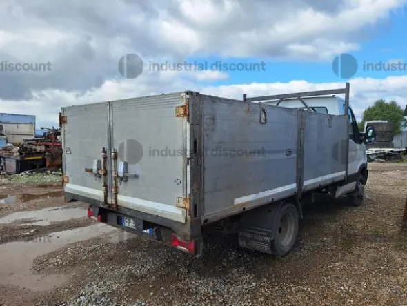 9#9304 Furgone Iveco 35C13