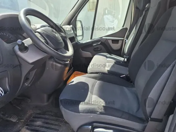 6#10164 Furgone Renault