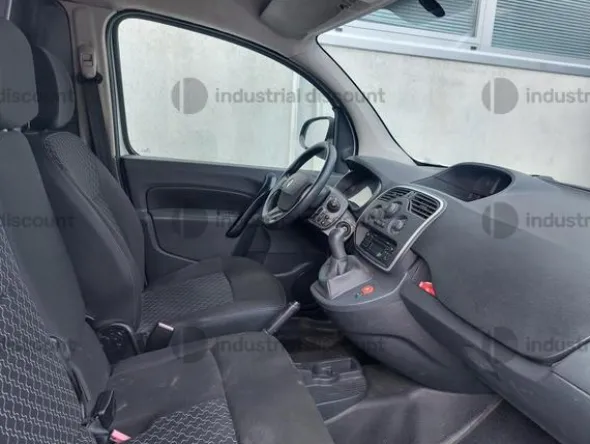28#9875 Furgone Renault