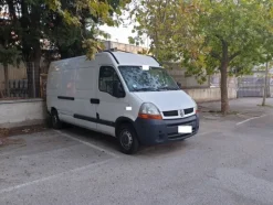 1#7076 Furgone Renault Master