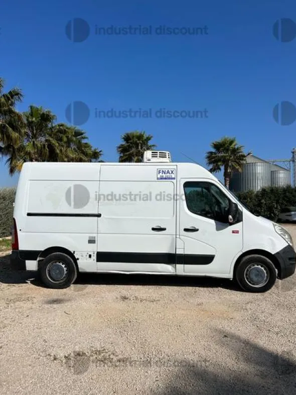 5#9676 Furgone Renault Master