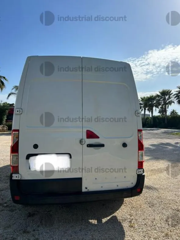 5#9676 Furgone Renault Master
