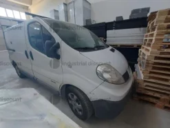 2#10102 Furgone Renault Trafic