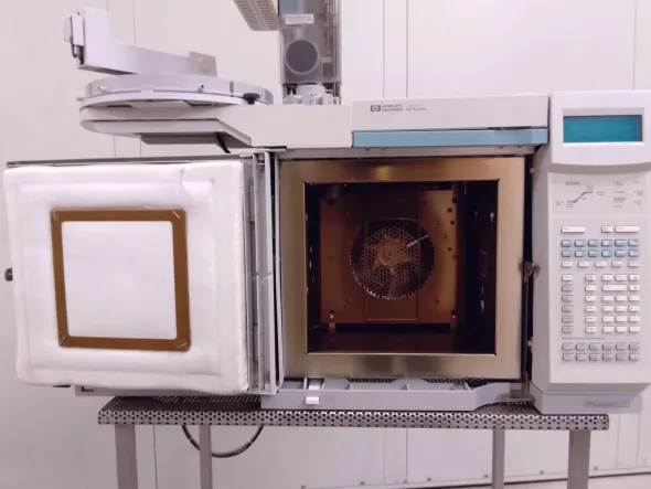 GAS CROMATOGRAFO - HEWLETT PACKARD (COD. LAB-CRO-7)