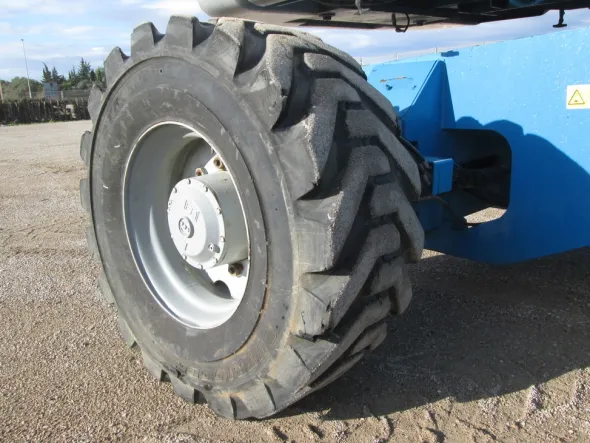 GENIE S-125-4WD 40m