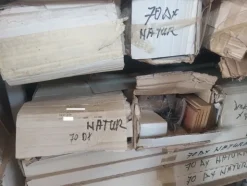 1#7942 Giacenza di magazzino materiali per infissi