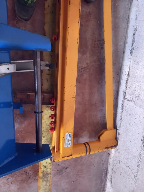 GRU A COLONNA CON BRACCIO IN TRAVE (COD. MF-PR-ELE-80)
