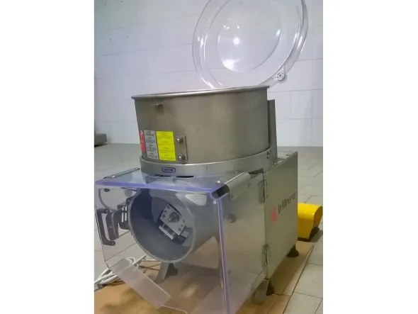 Hamburgatrice professioanale