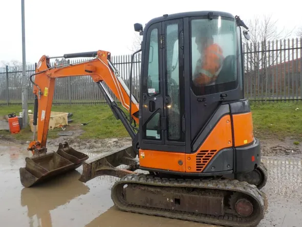 2012 Hitachi ZX29U-3 mini excavatore