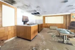 #24070 Hotel 4 stelle da ristrutturare con arredamenti