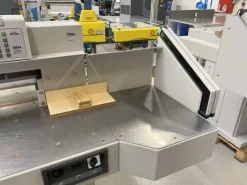 Ideal 7228-95 EC3 paper guillotine