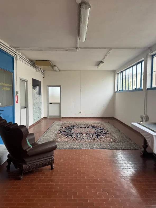 immobile artigianale convertibile in residenziale