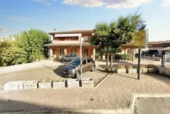 #24574 Immobili con destinazioni varie