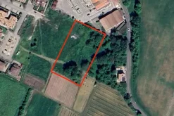 #24574 Immobili con destinazioni varie