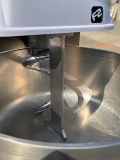 Impastatrice a spirale automatica
