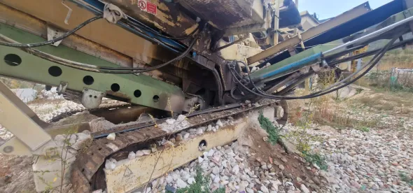 IMPIANTO CINGOLATO SEMOVENTE DI VAGLIATURA REV