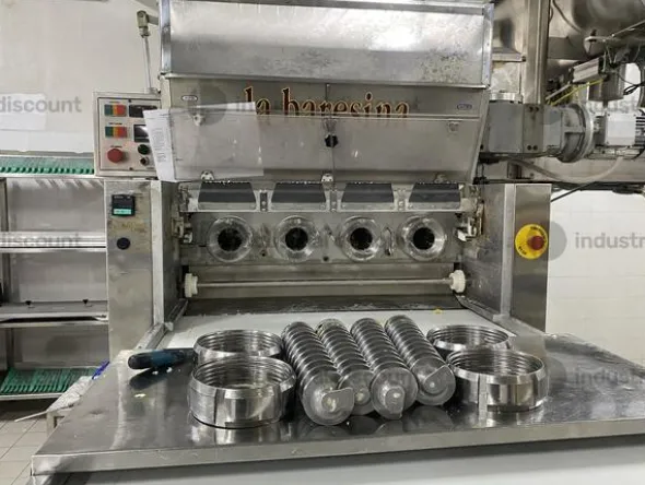 100#9129 Impianto industriale per la produzione e confezionamento di pasta