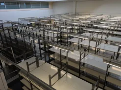 Impianto scaffalature metalliche con soppalco