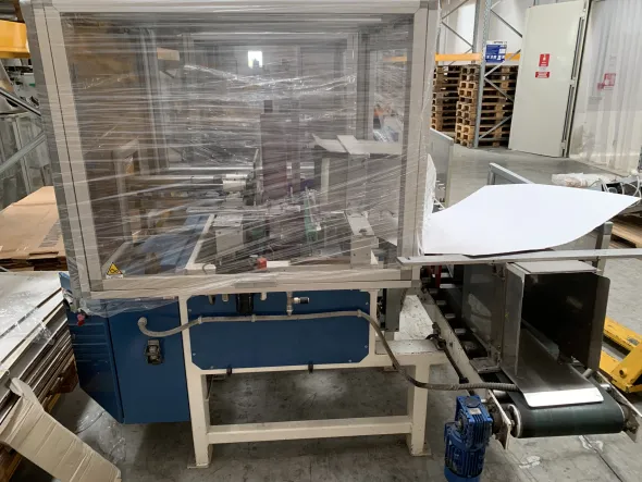 INCARTONATRICE BETTI SEMIAUTOMATICA