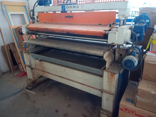 Incollatrice e via a dischi ORMA I/413 usata
