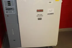 87#2288 Incubatore Thermo Scientific