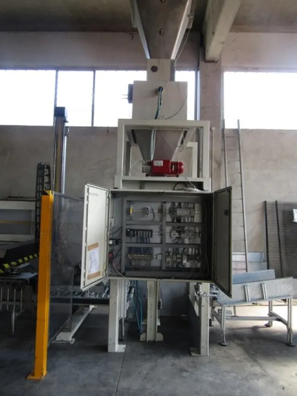 1#5295 Insaccatrice con imbancalatrice automatica Eurobotica