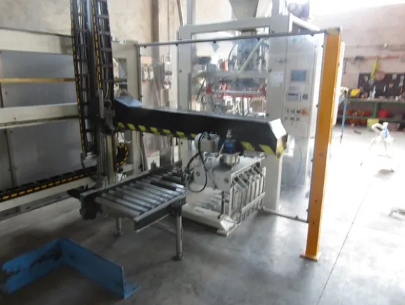 1#5295 Insaccatrice con imbancalatrice automatica Eurobotica