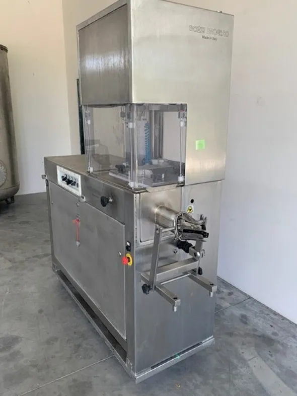 24#7751 Insaccatrice formatrice Pozzi Progeco