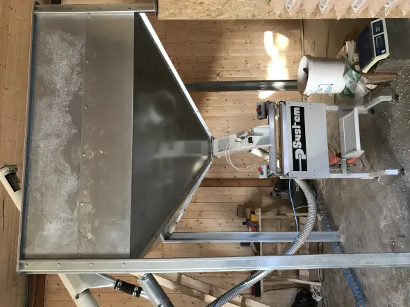 INSACCATRICE SEMIAUTOMATICA P SYSTEM nuova per pellet