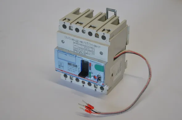 Interruttore Bticino mod. Megatiker ME125B T7114A4/25