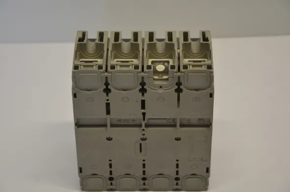 Interruttore Merlin Gerin mod. Compact NS160 NE