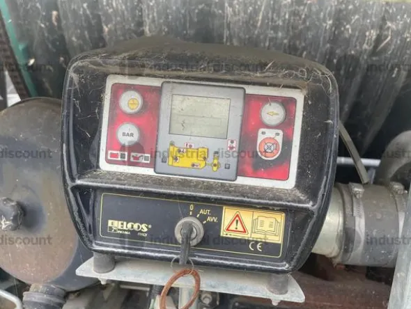 9#8786 Irrigatrice semovente