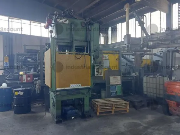 4#9070 Isola robotizzata per pressofusione con pressa Maiko