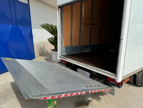 IVECO DAILY 35C14 CON SPONDA CARICATRICE