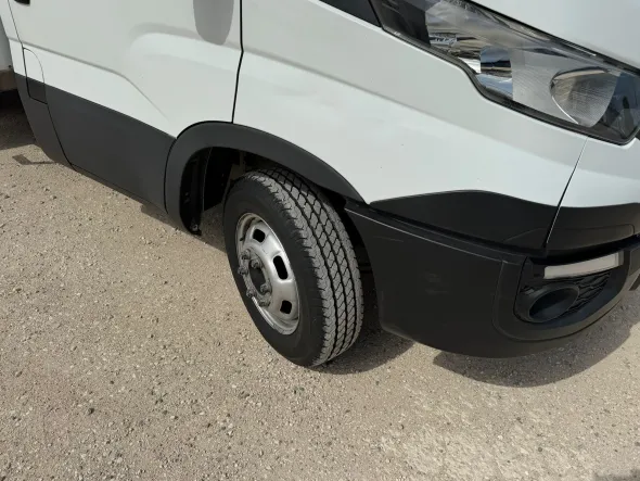 IVECO DAILY 35C14 CON SPONDA CARICATRICE