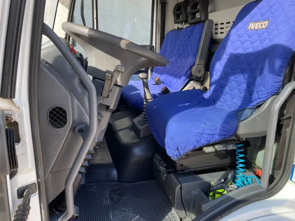 IVECO EUROCARGO 75E15 TRASPORTO CAVALLI-ANIMALI VIVI