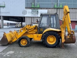 1#8739 JCB 3 CXT
