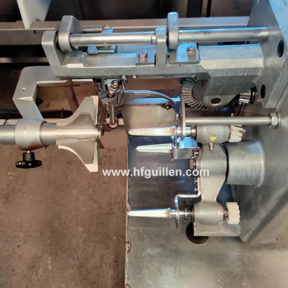 KRONEN AS4 PELATRICE DETORSOLATRICE TAGLIERINA PER MELE