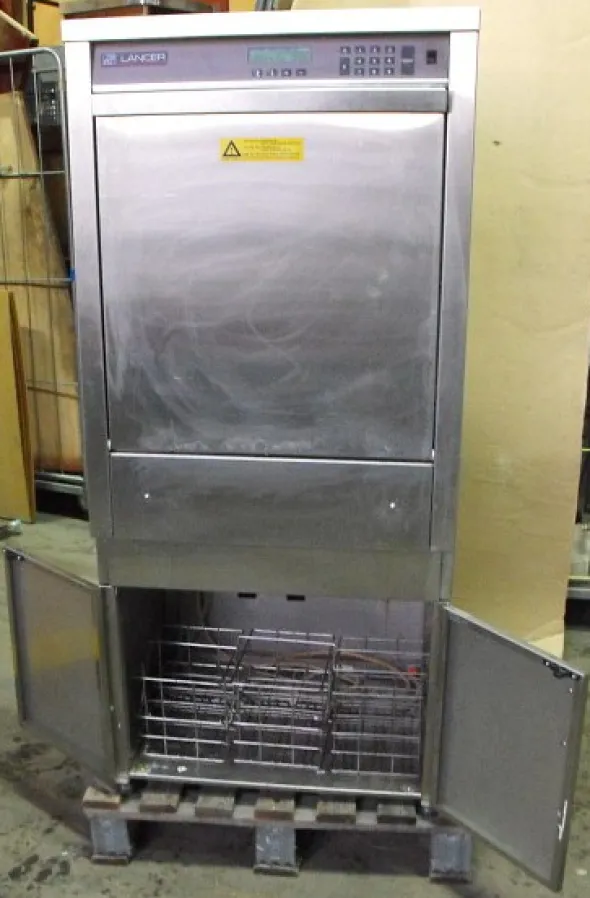 LANCER Lavasterilizzatrice Lava Endoscopi