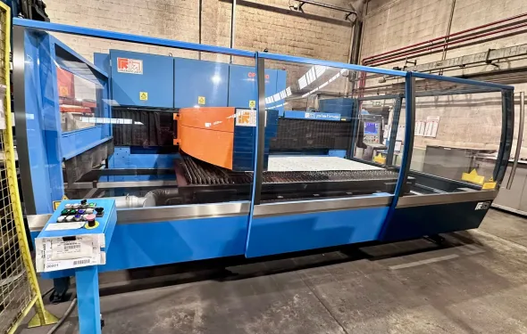 Laser Prima Industrie PLATINO 1530 + Compact server