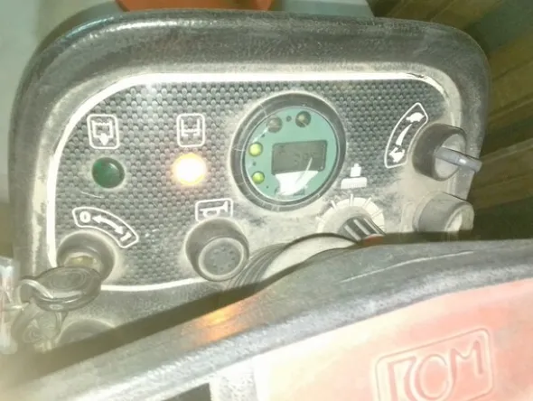 11#8224 Lavapavimenti elettrica