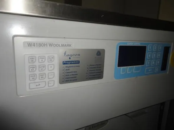 1#2726 Lavatrice e asciugabiancheria professionale Electrolux